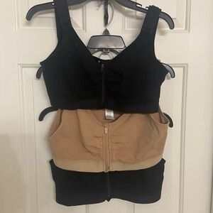 Black and Tan Zip-Up Sports Bras